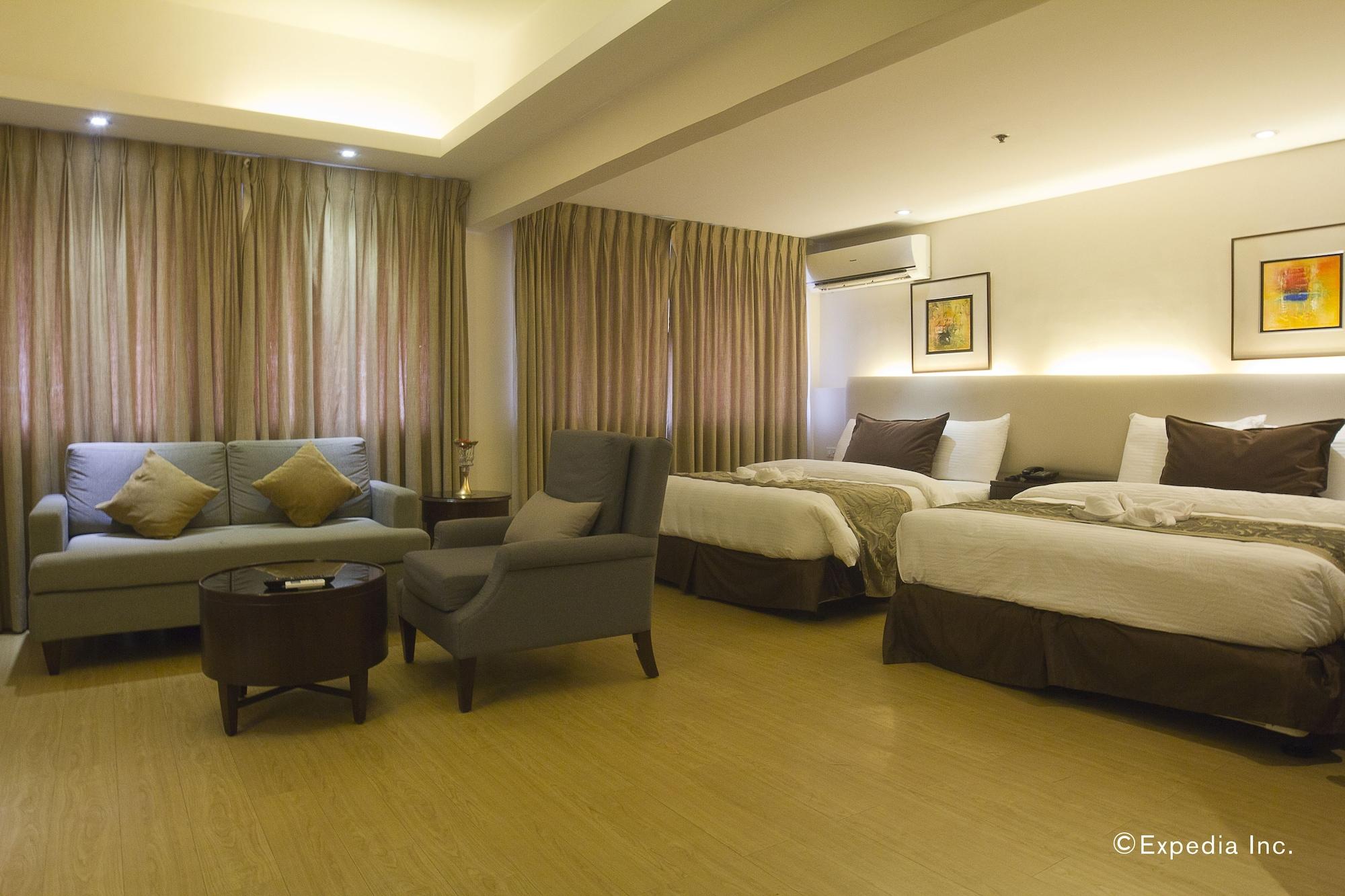 Imperial Palace Suites Quezon City Exterior photo